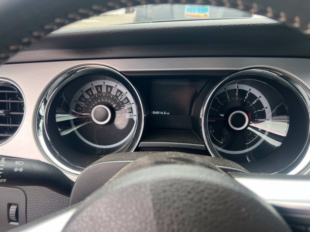 Used 2013 Ford Mustang Premium RWD image 11
