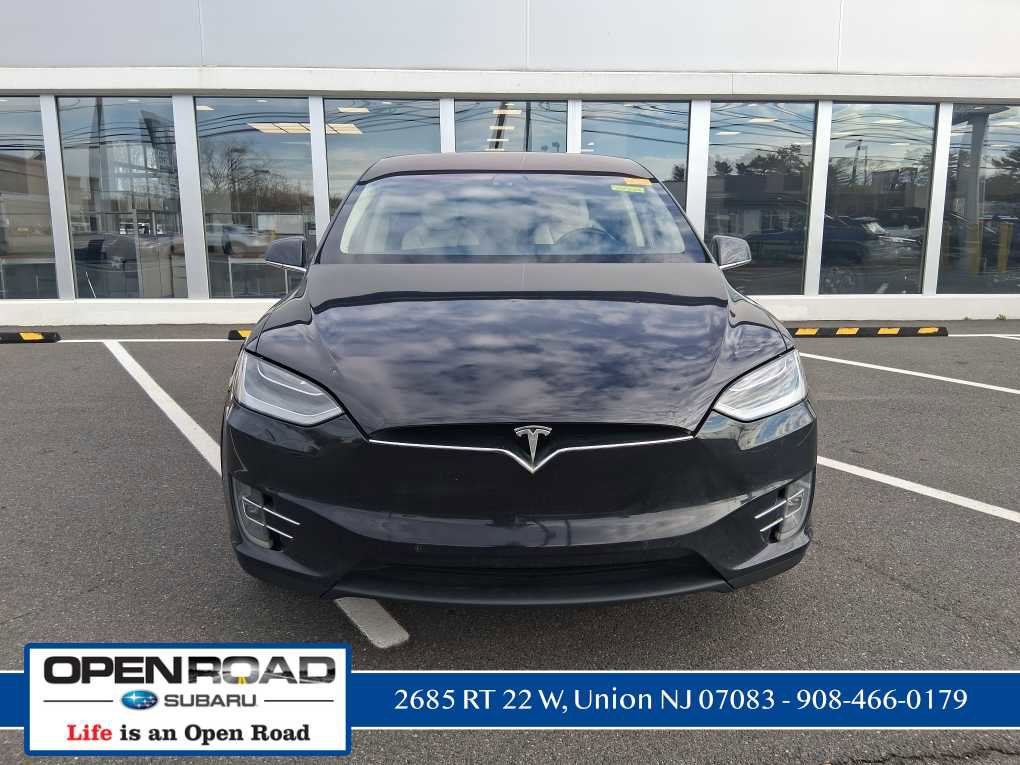 Used 2018 Tesla Model X 100D image 2