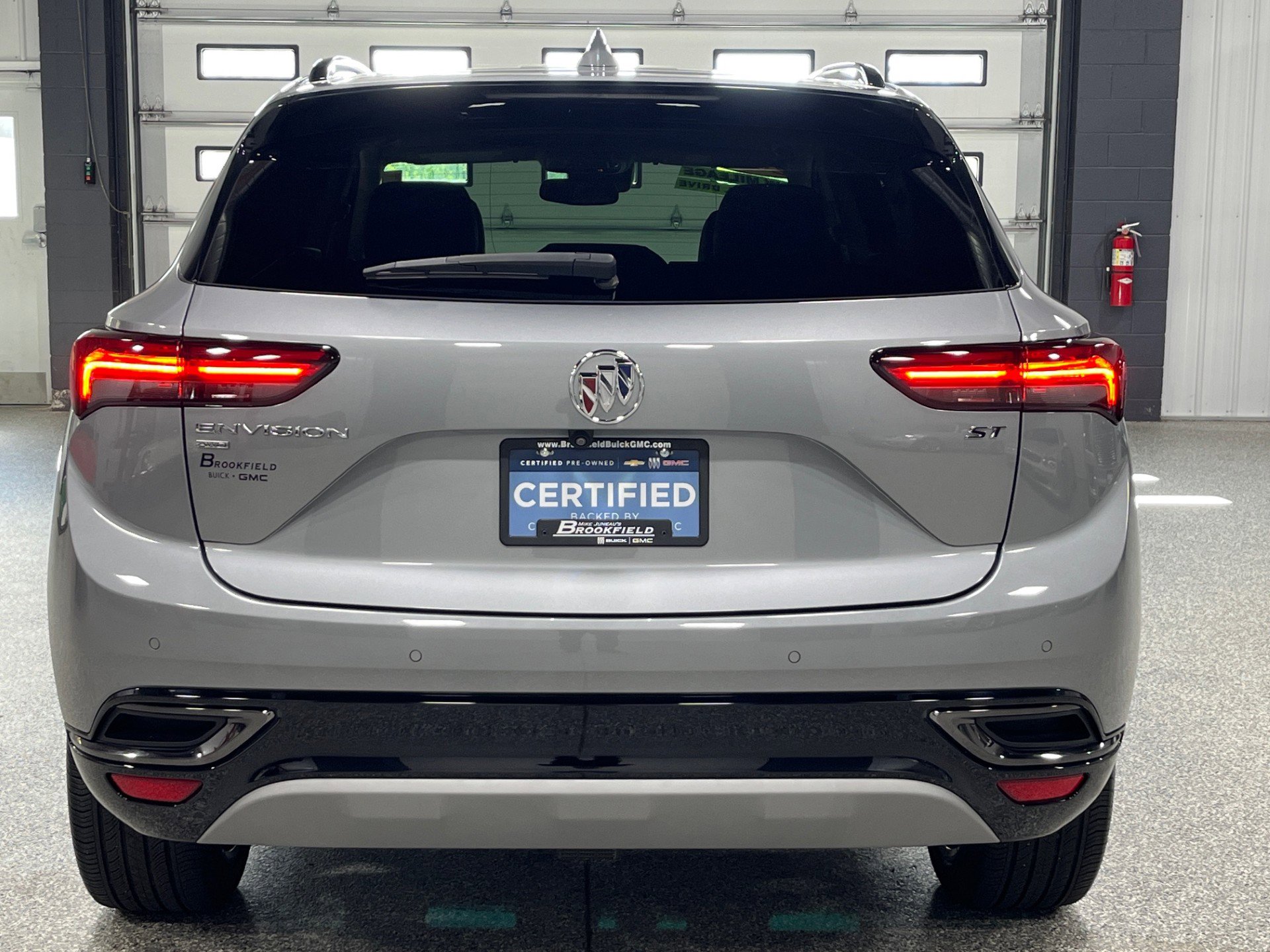 Certified 2023 Buick Envision Preferred w/ Sport Touring Package image 4