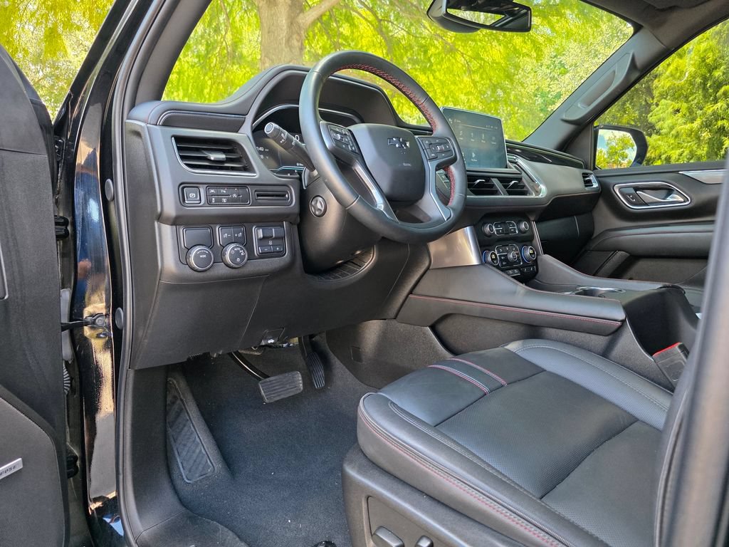 Certified 2024 Chevrolet Tahoe RST w/ Luxury Package RWD image 11