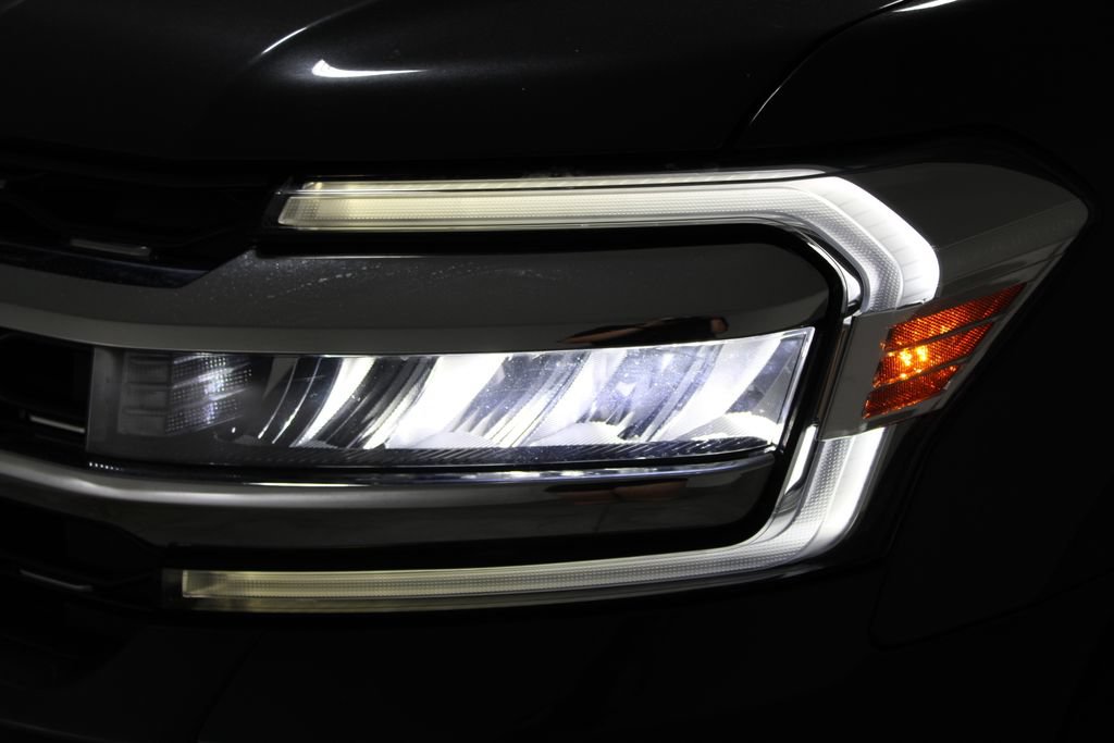 Used 2024 Ford Expedition Limited RWD image 58