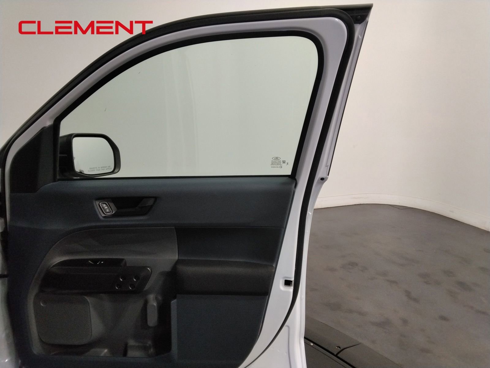 Used 2023 Ford Maverick XL image 42