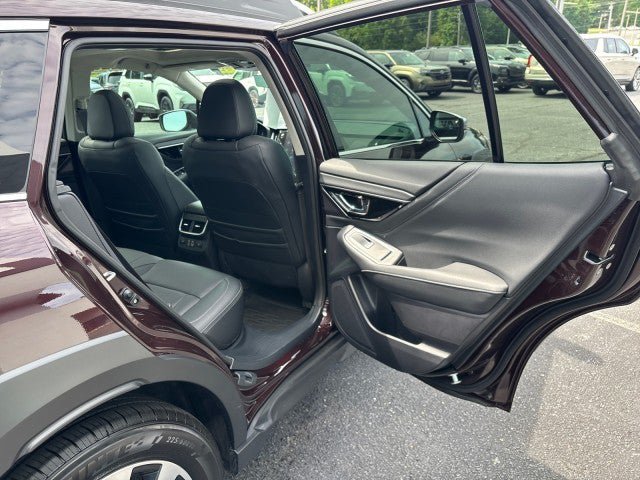 Certified 2024 Subaru Outback Touring XT AWD/4WD image 38