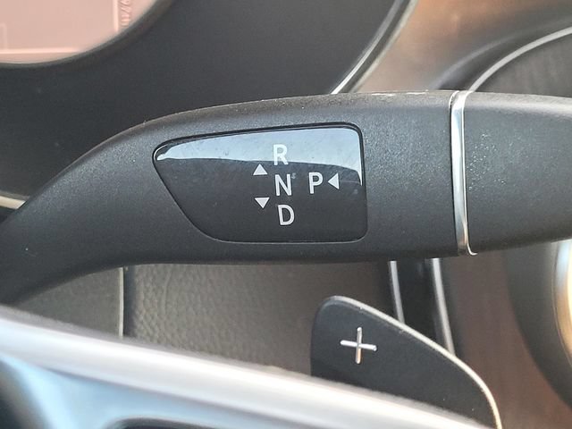 Used 2022 Mercedes-Benz GLC 300 4MATIC image 26