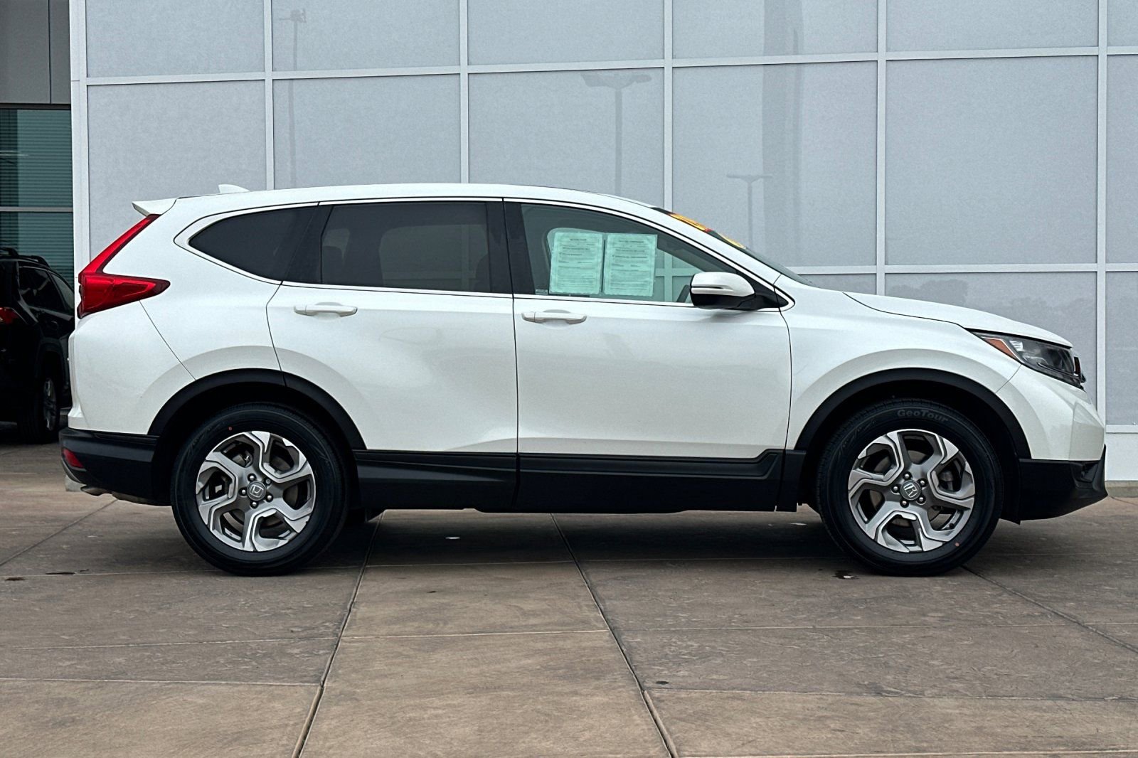 Used 2018 Honda CR-V EX-L image 3