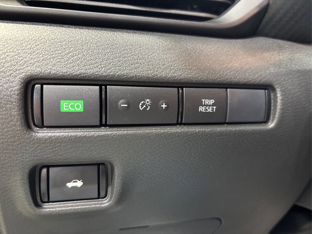 Used 2025 Nissan Sentra S image 33