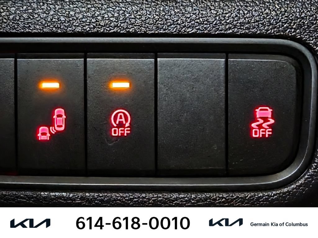 Used 2020 Kia Soul X-Line FWD image 32