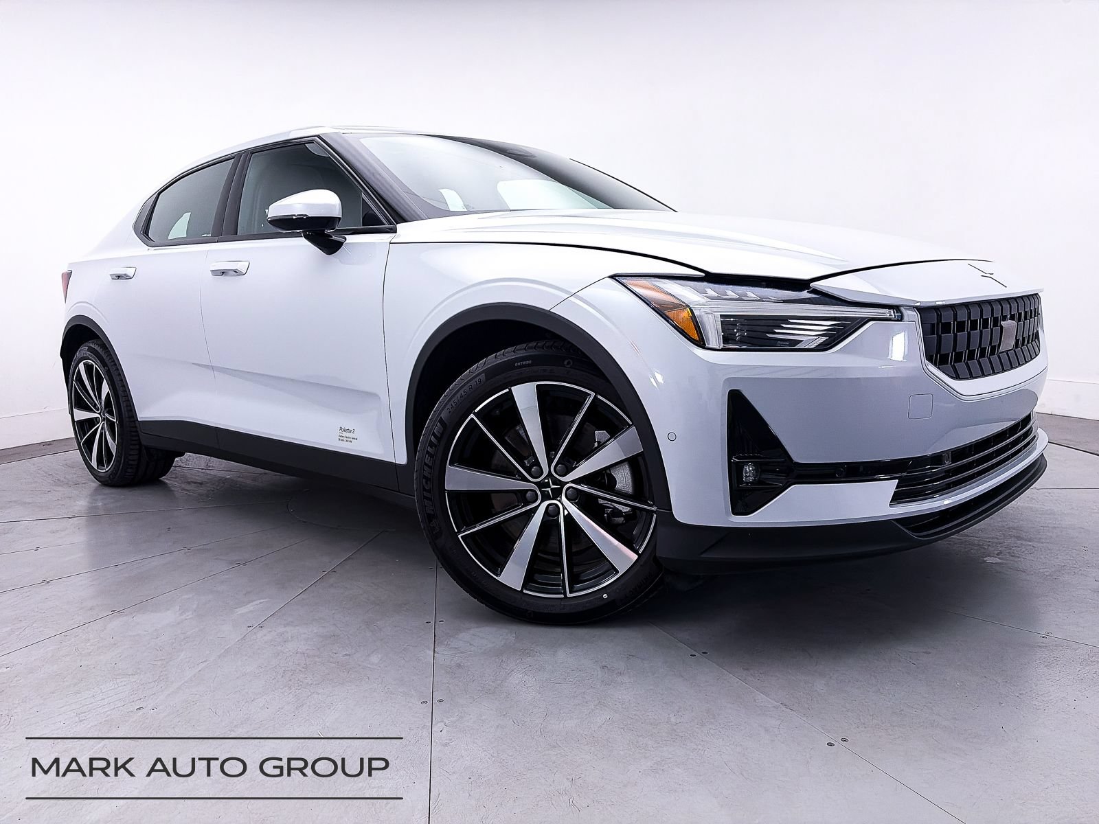 Used 2022 Polestar Polestar 2 w/ Plus Package AWD/4WD image 4