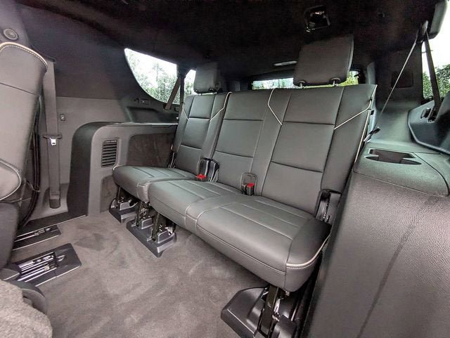 New 2026 Cadillac Escalade ESV Sport w/ LPO, ONYX Package AWD/4WD image 15