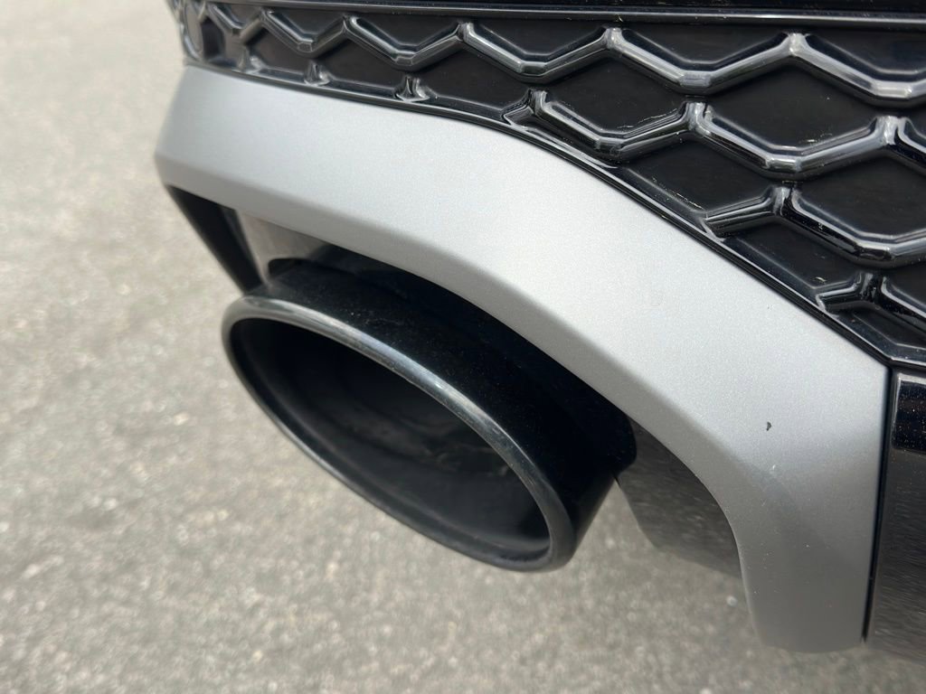 Certified 2025 Audi RS Q8 performance image 26