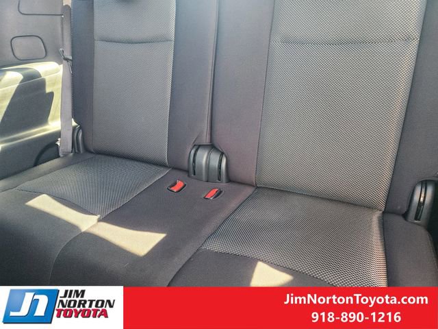 Used 2017 Nissan Pathfinder S image 32