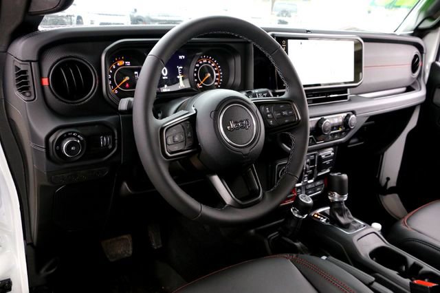 Used 2026 Jeep Wrangler Unlimited Rubicon AWD/4WD image 9