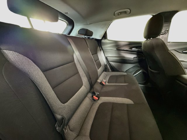 Used 2023 Chevrolet TrailBlazer LS FWD image 25