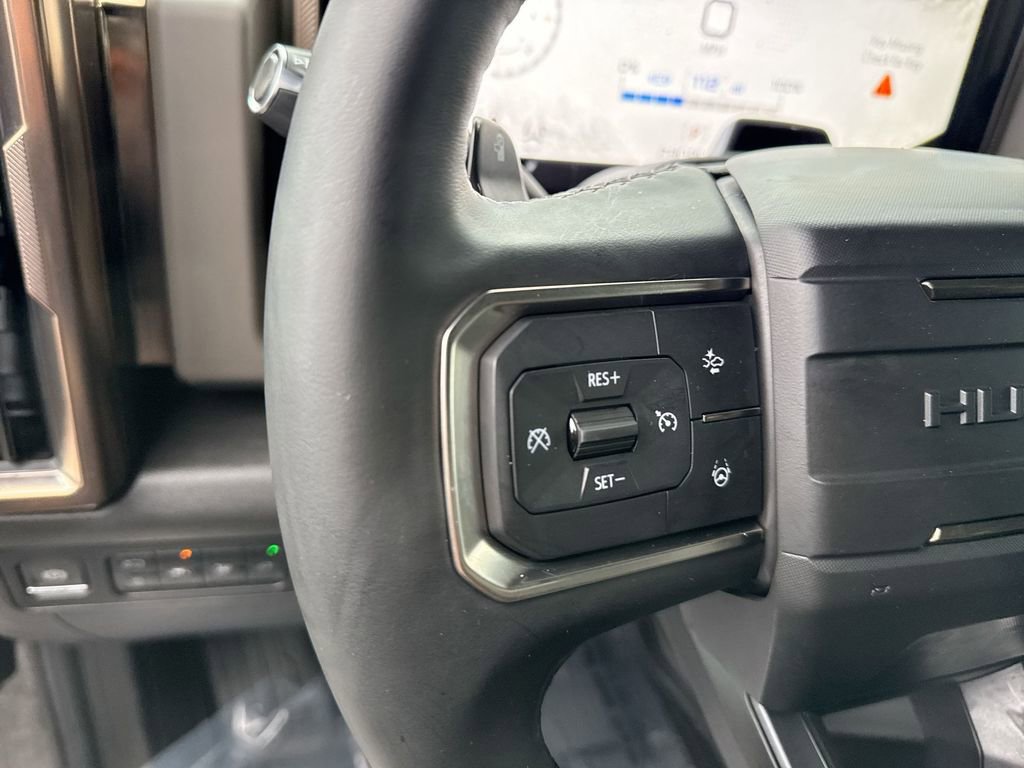 Used 2025 GMC Hummer EV 3X w/ LPO, Illumination Package image 17