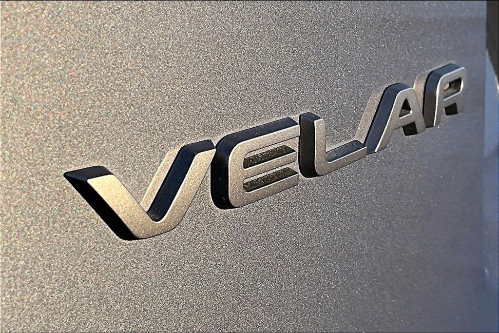 Certified 2024 Land Rover Range Rover Velar S AWD/4WD image 22