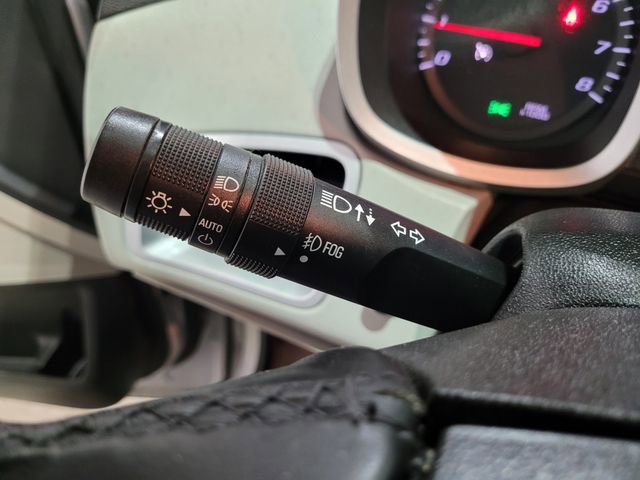 Used 2016 Chevrolet Equinox LTZ w/ Enhanced Convenience Package image 38