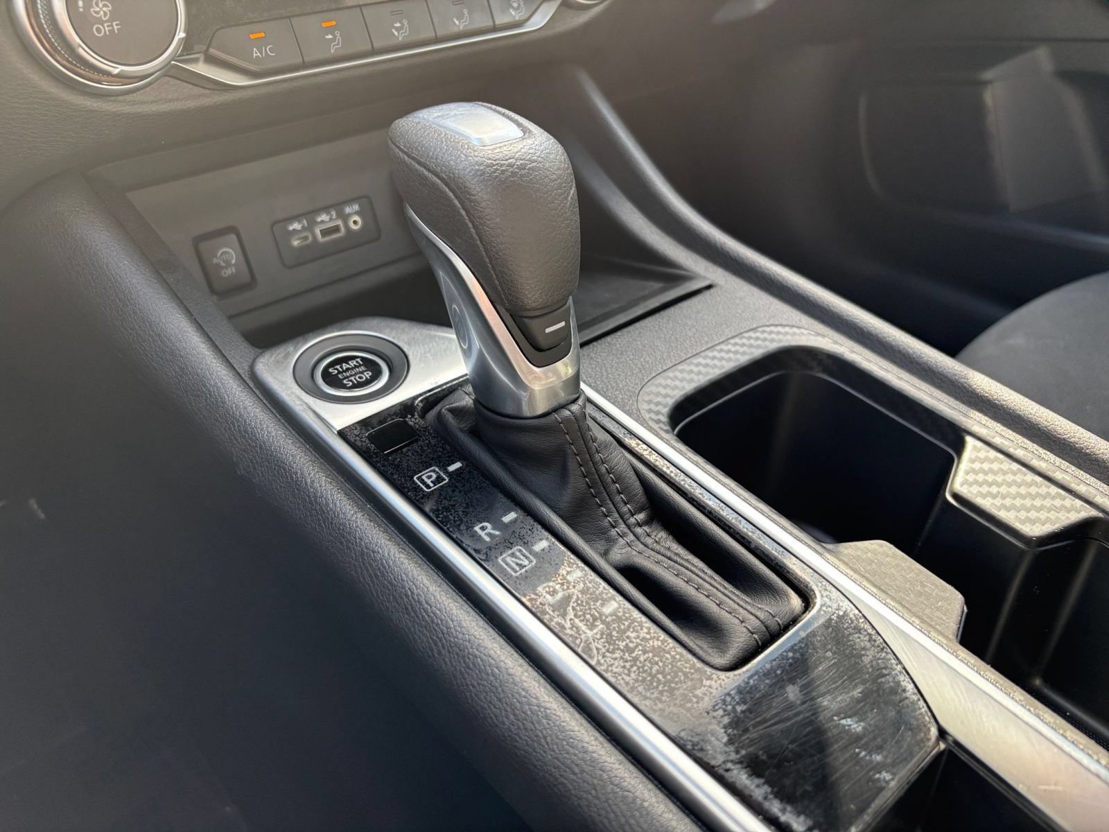 Used 2025 Nissan Sentra SV FWD image 39