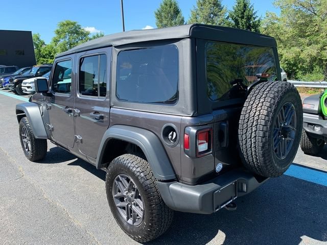 Certified 2025 Jeep Wrangler Unlimited Sport AWD/4WD image 3