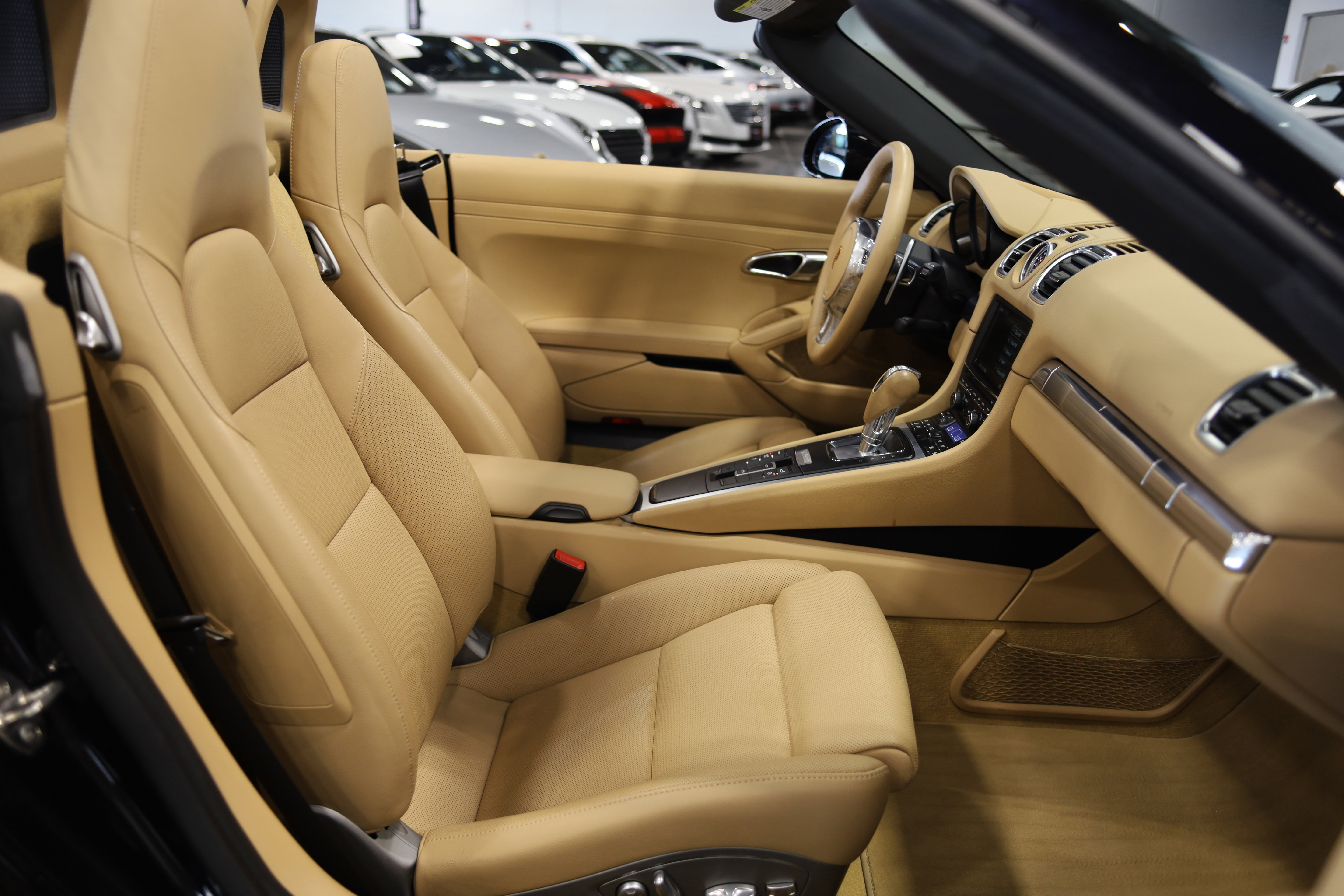 Used 2015 Porsche Boxster S image 37