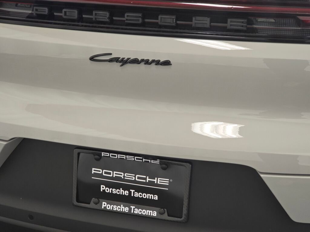 New 2026 Porsche Cayenne E-Hybrid image 24