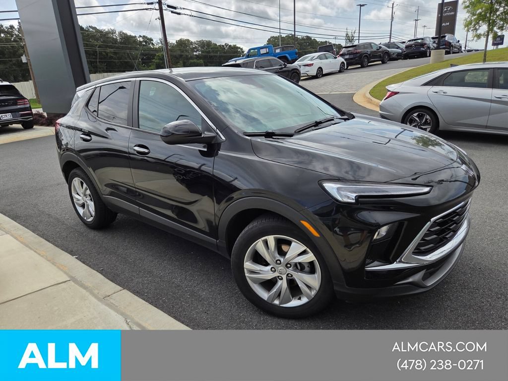 Used 2025 Buick Encore GX Preferred FWD image 18