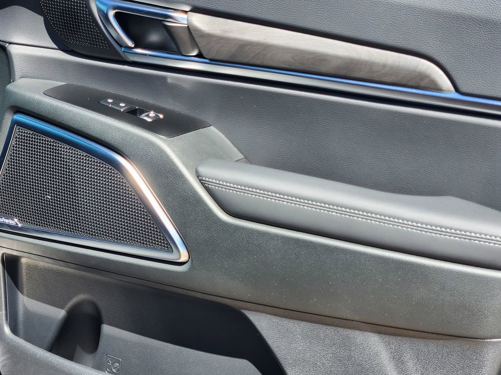 New 2025 Kia Telluride SX Prestige X-Pro AWD/4WD image 16