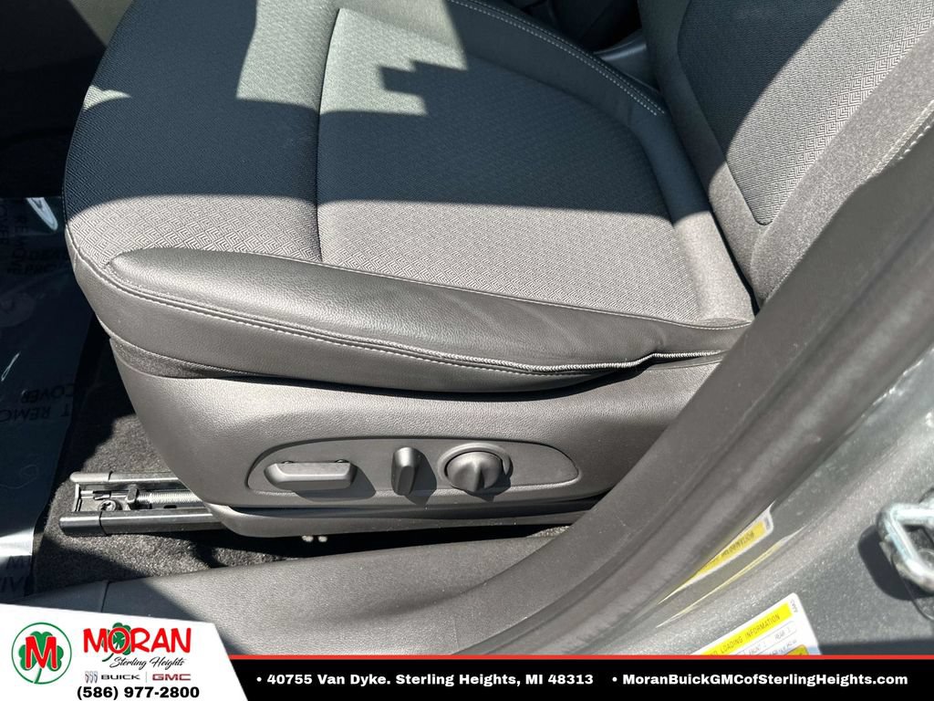 Certified 2024 Buick Encore GX Preferred w/ Comfort Package AWD/4WD image 19
