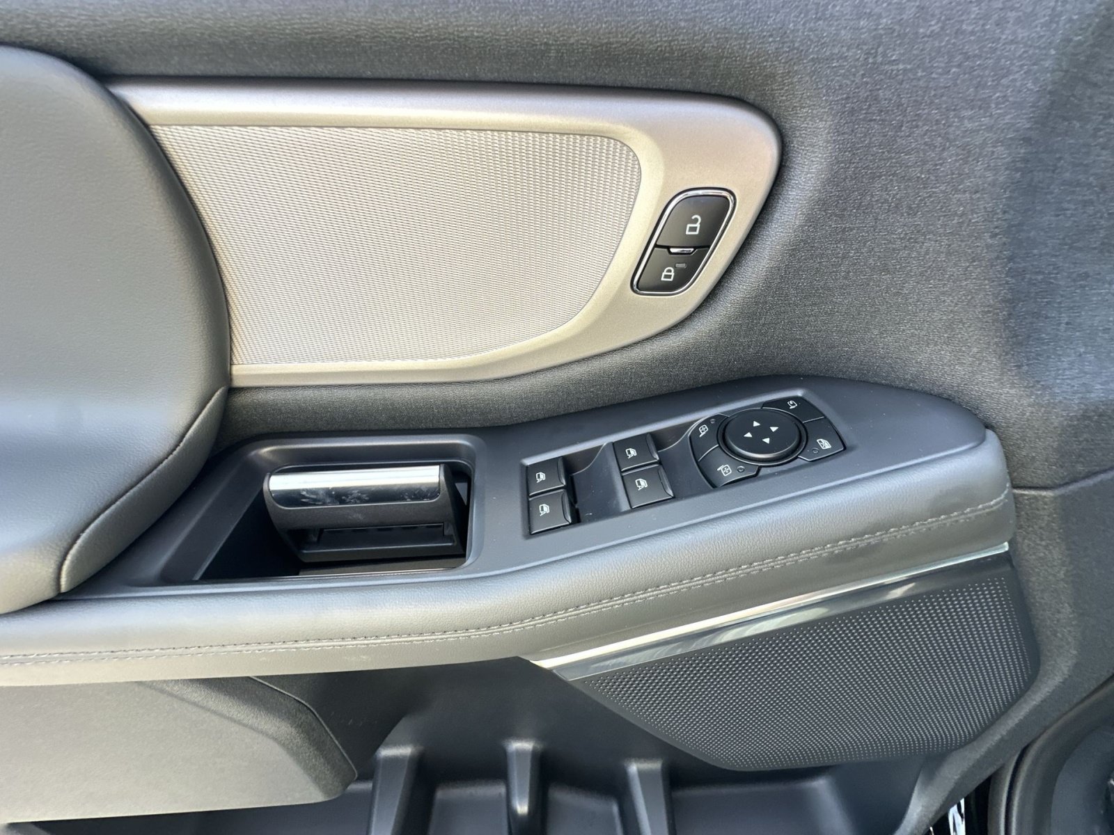 New 2027 Ford Expedition Active AWD/4WD image 23