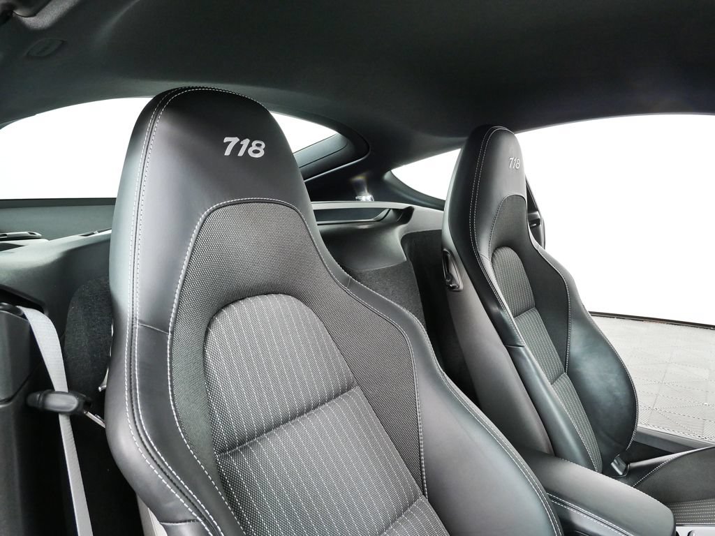 Certified 2022 Porsche 718 Cayman RWD image 19