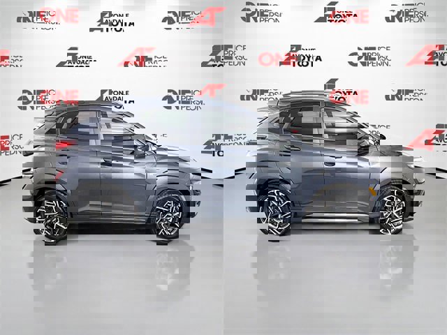 Used 2022 Hyundai Kona N Line w/ Tech Package image 8