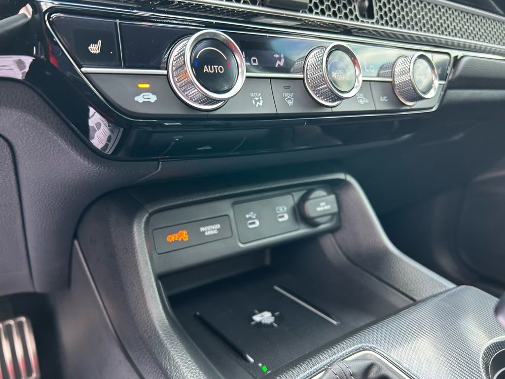 Used 2025 Honda Civic Sport Touring image 31