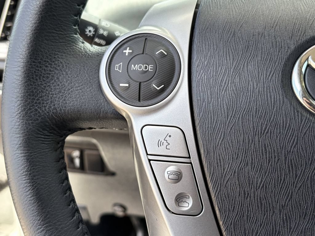 Certified 2017 Toyota Prius V FWD image 40