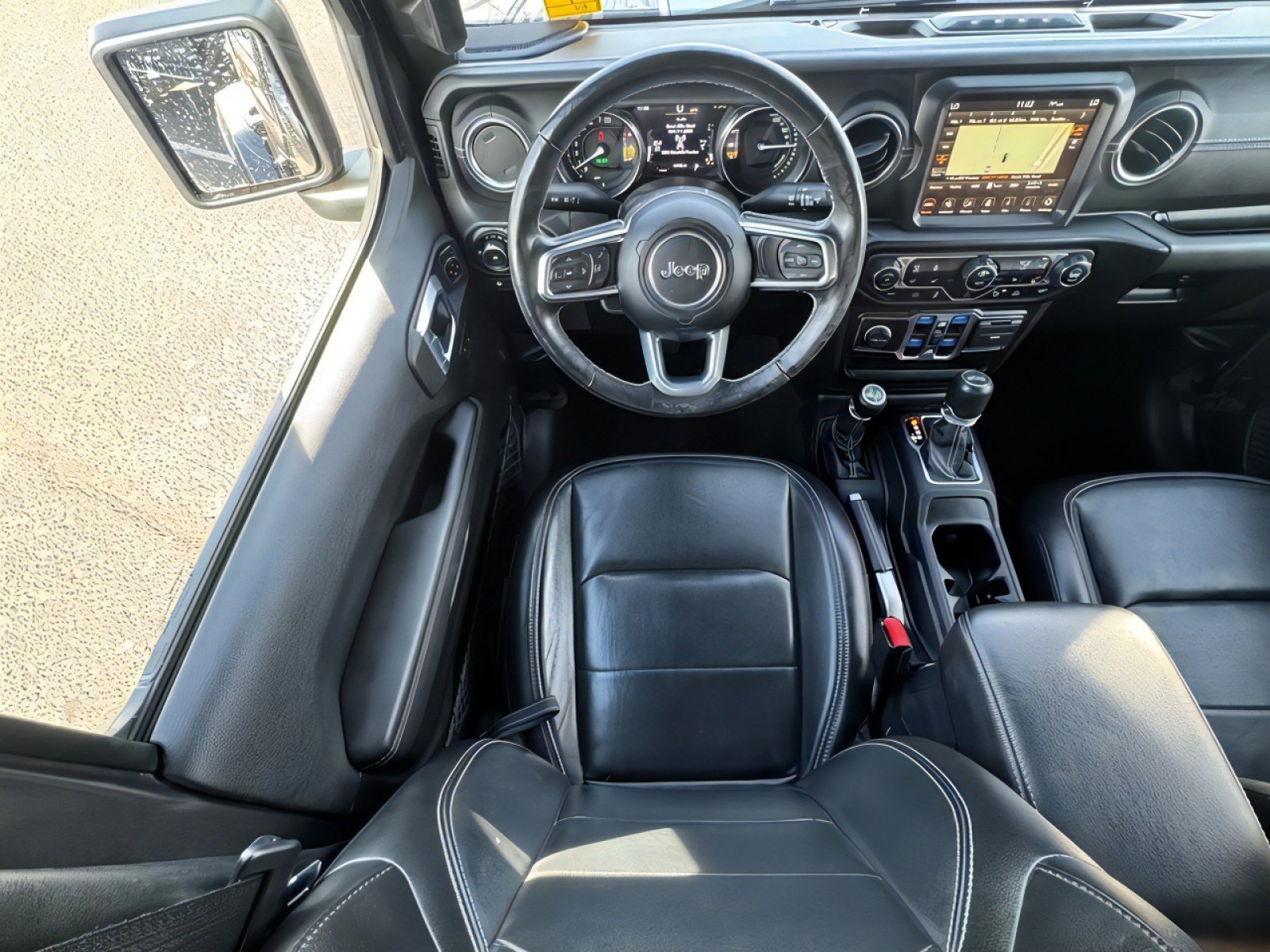 Used 2021 Jeep Wrangler Unlimited Sahara w/ Cold Weather Group image 14