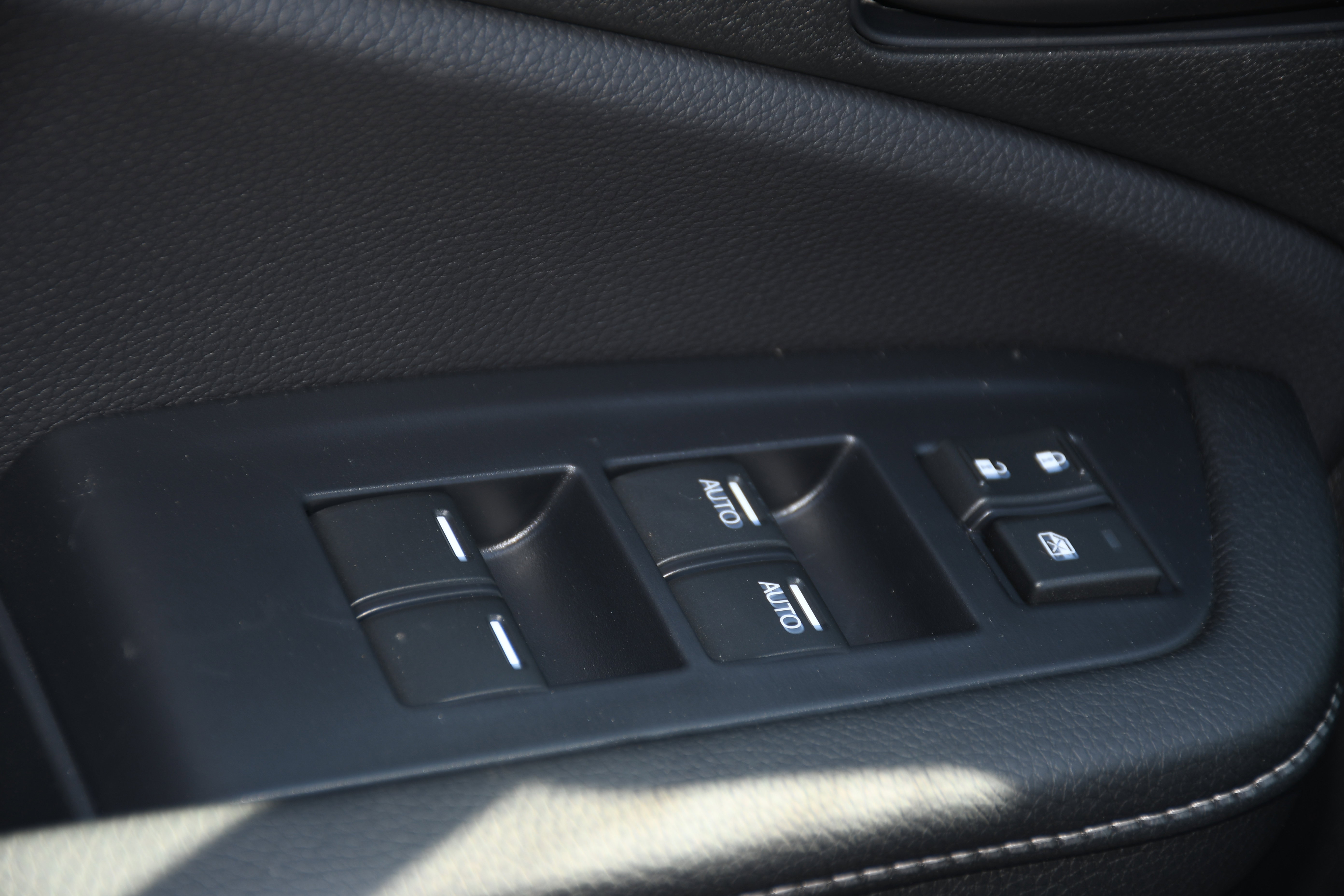 New 2026 Honda Ridgeline Sport image 6