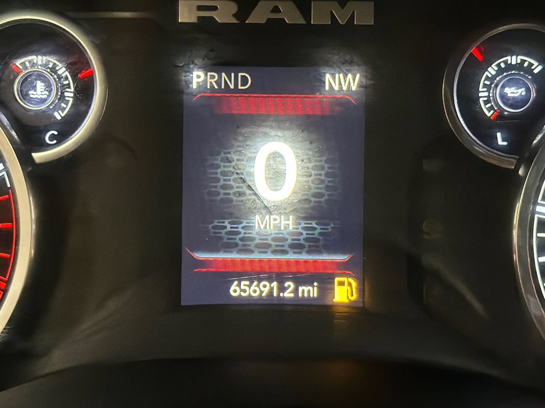 Used 2024 RAM 3500 Tradesman w/ Chrome Appearance Group AWD/4WD image 19