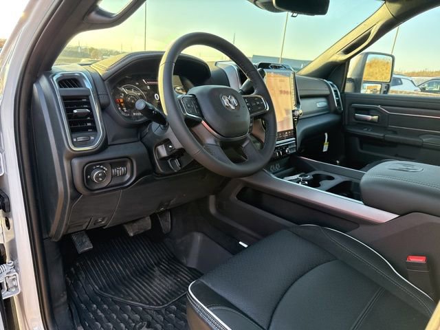 New 2026 RAM 3500 Laramie w/ Towing Technology Group AWD/4WD image 28