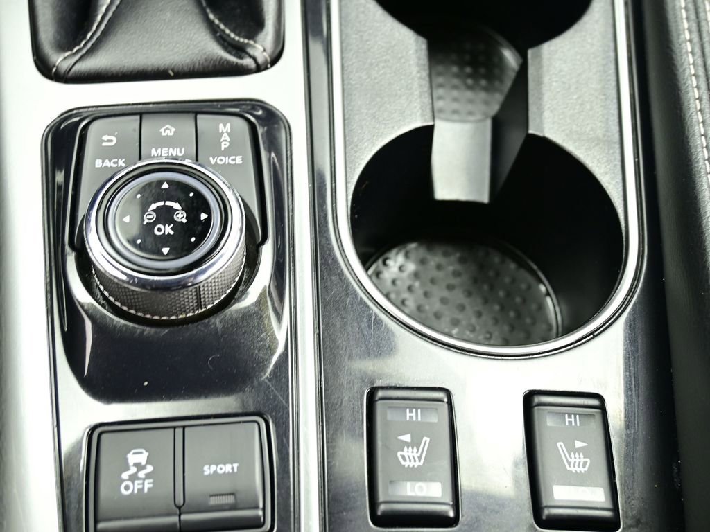 Used 2023 Nissan Maxima SV w/ Floor Mat Group image 6
