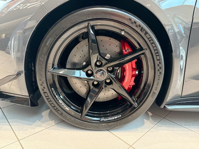 New 2027 Chevrolet Corvette Z06 w/ Z07 Performance Package RWD image 9