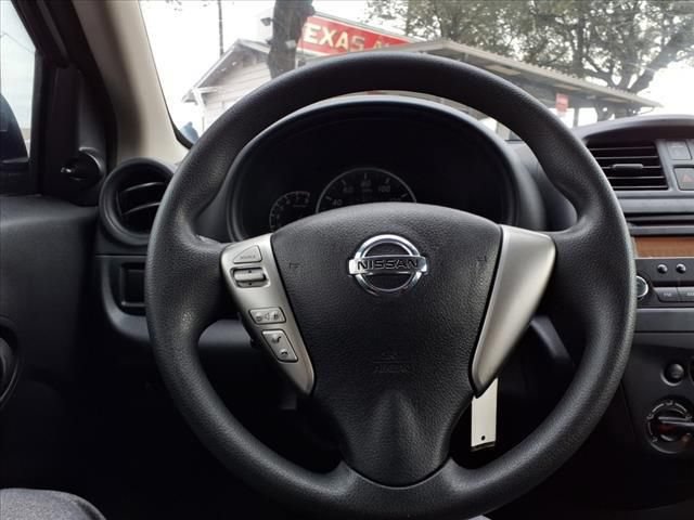 Used 2015 Nissan Versa S FWD image 36