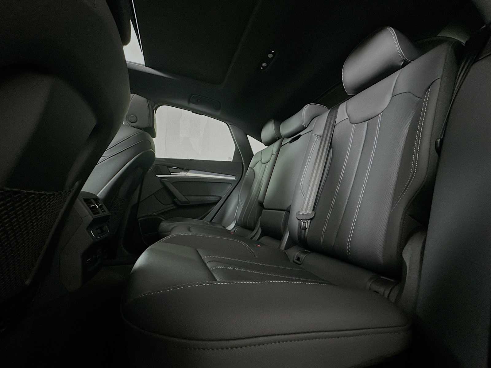 Certified 2025 Audi Q5 2.0T Premium Plus w/ Premium Plus Package image 23