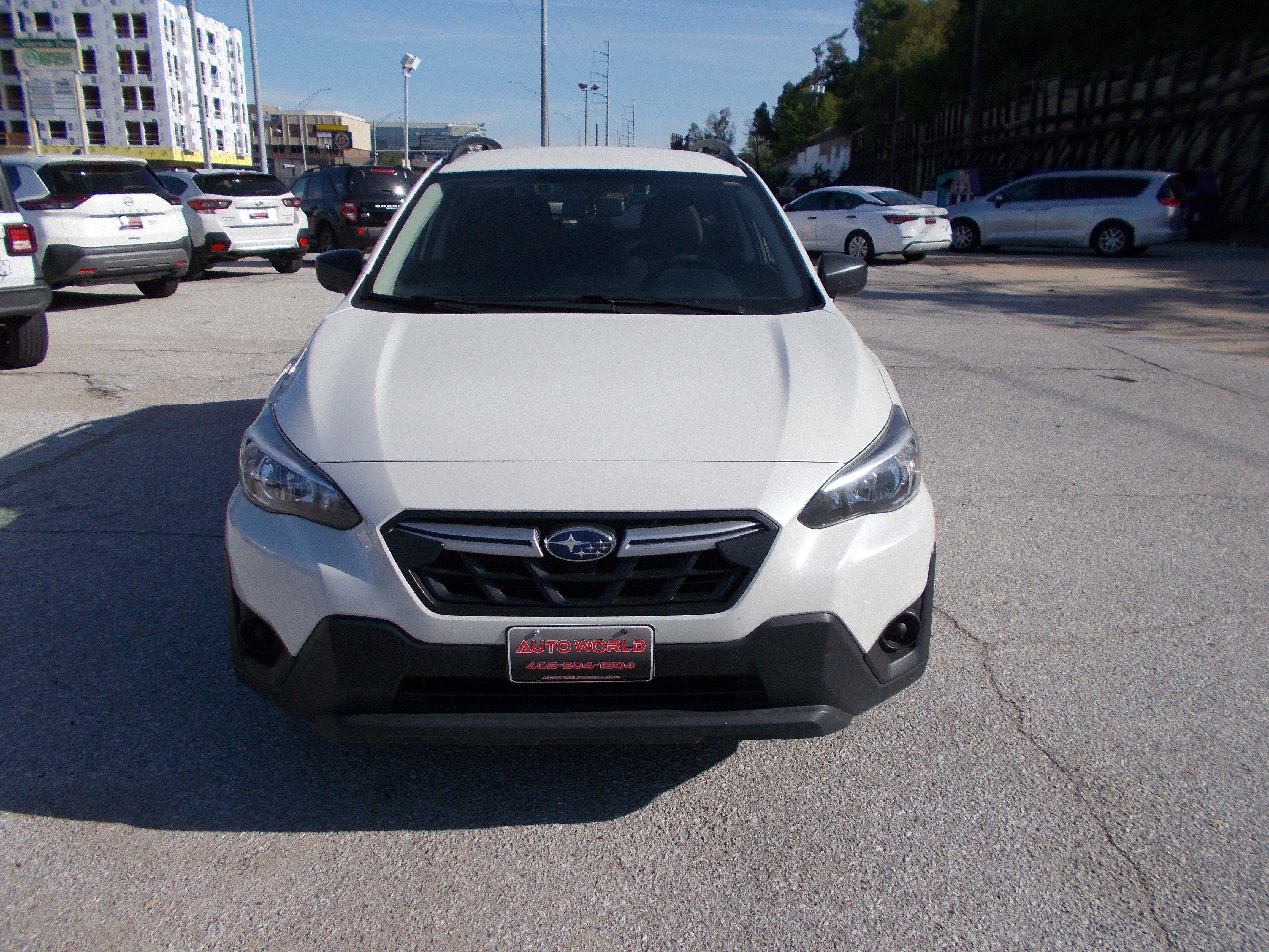 Used 2022 Subaru Crosstrek 2.0i AWD/4WD image 2