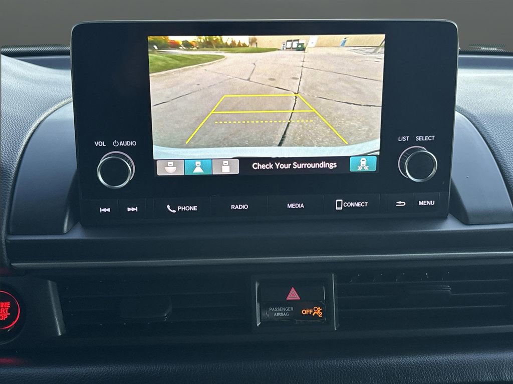 Used 2023 Honda Pilot Sport image 9