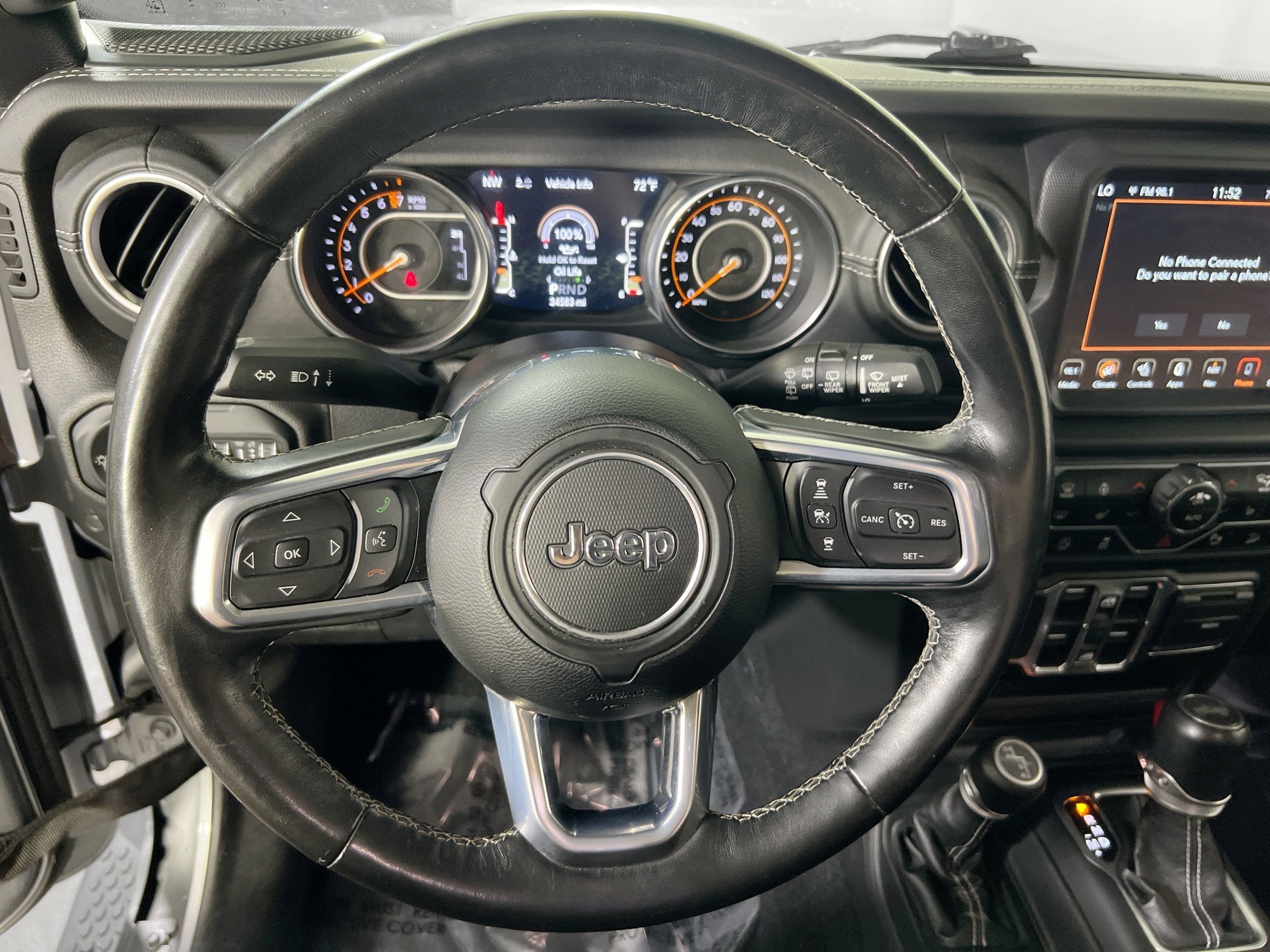 Used 2020 Jeep Wrangler Unlimited Sahara AWD/4WD image 11