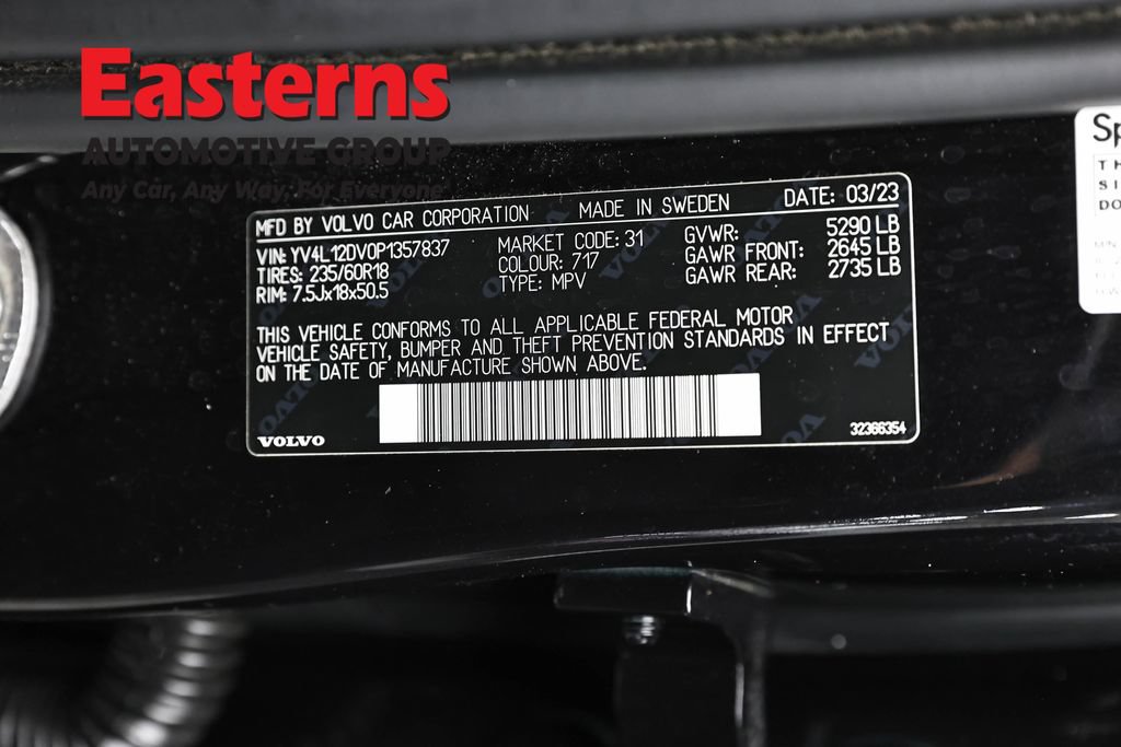 Used 2023 Volvo XC60 B5 Core FWD image 34