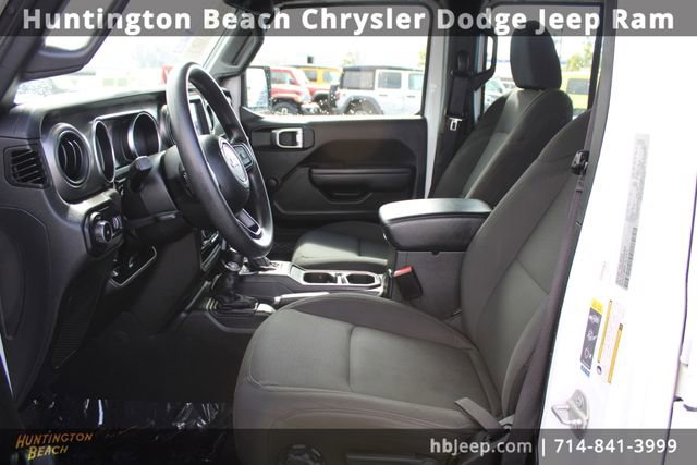 Used 2023 Jeep Wrangler Sport image 28