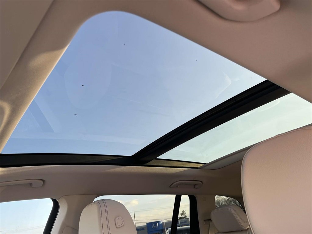 Used 2025 Mercedes-Benz GLS 450 4MATIC image 23