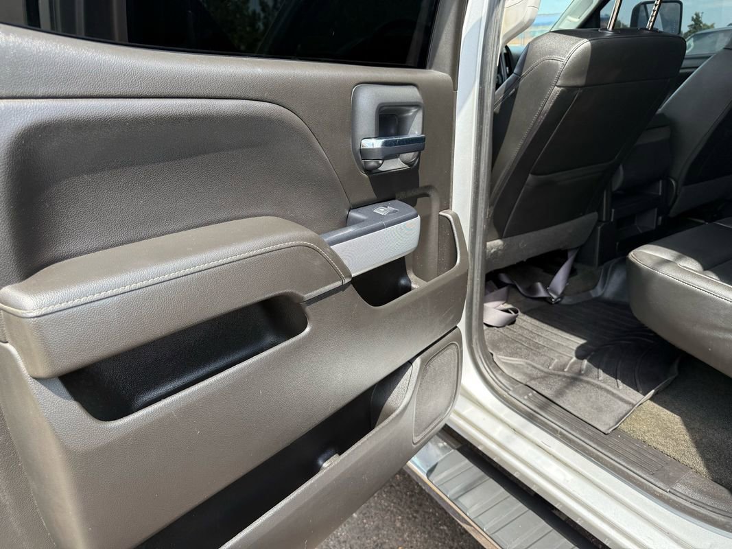 Used 2017 Chevrolet Silverado 2500 LT w/ LT Convenience Package image 27