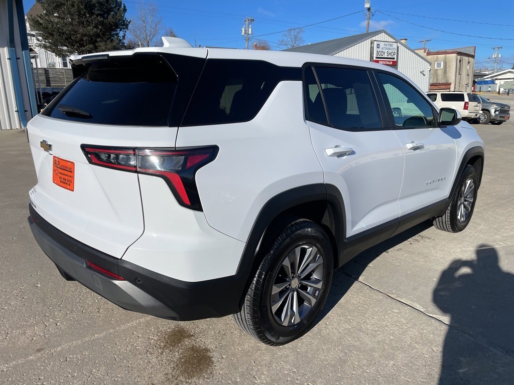 Used 2025 Chevrolet Equinox LT image 16