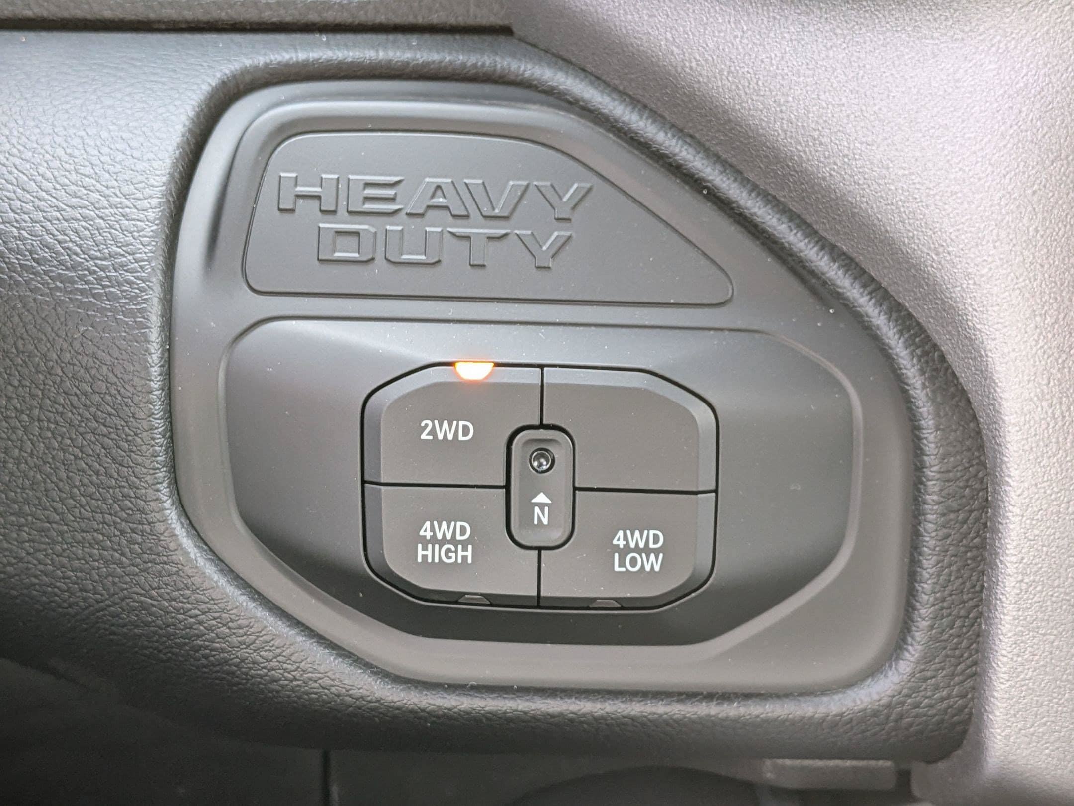 New 2026 RAM 2500 Big Horn AWD/4WD image 21