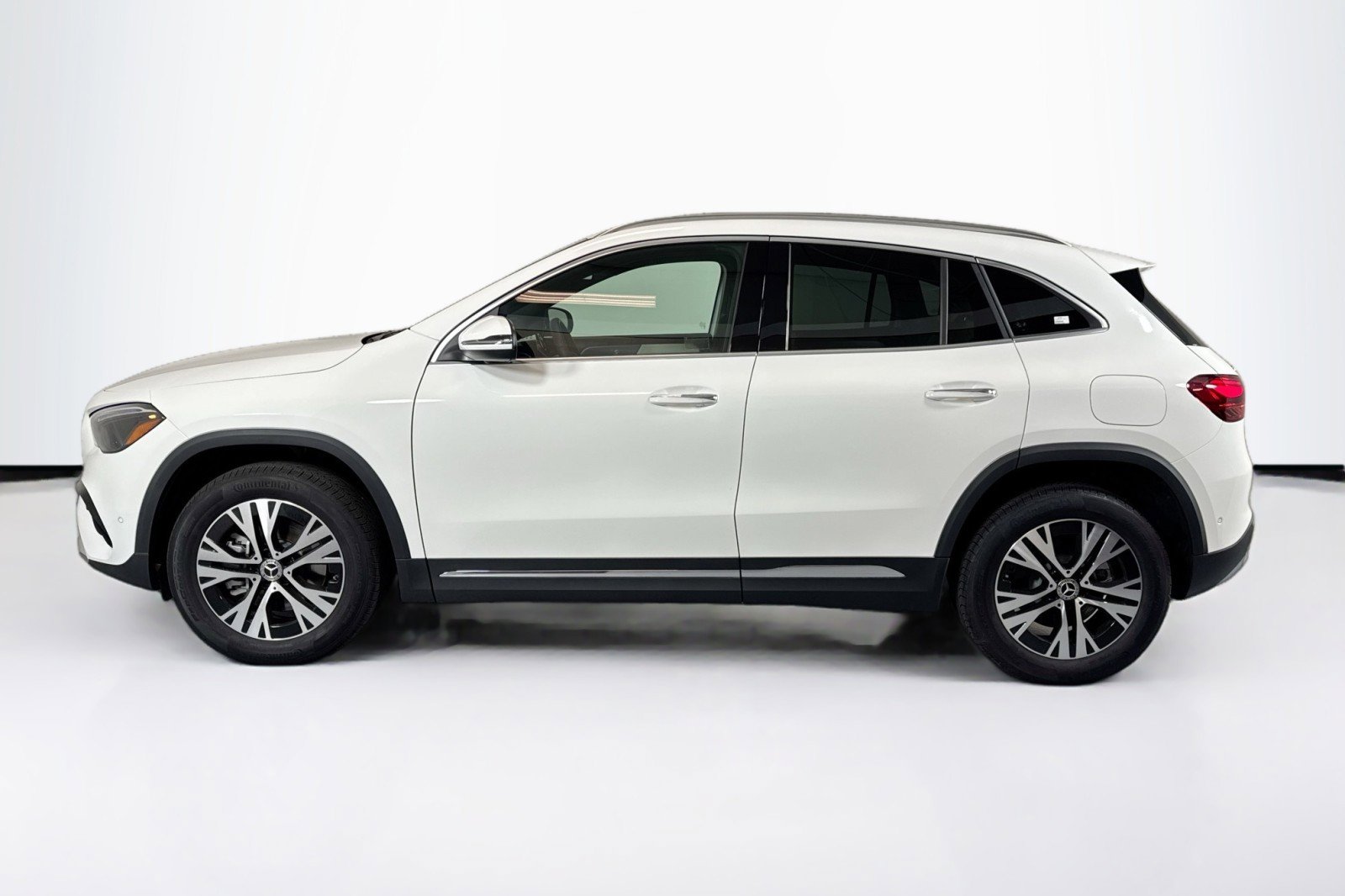 New 2025 Mercedes-Benz GLA 250 image 8